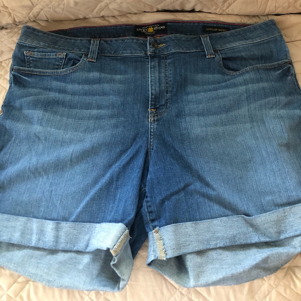Lucky Brand Plus Denim Shorts, size 22W